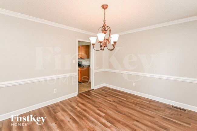 Building Photo - 5000 Scaleybark Ct