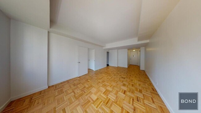 Foto del edificio - 333 E 49th St