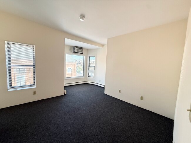Building Photo - 590 Columbus Ave