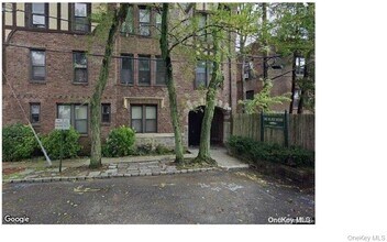 Building Photo - 1 Hillside Ave Building Photo - 1 Hillside Ave