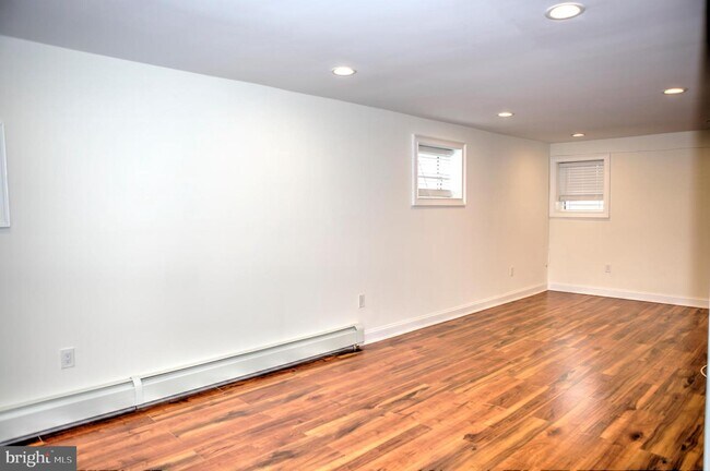 Foto del edificio - 818 Spruce St
