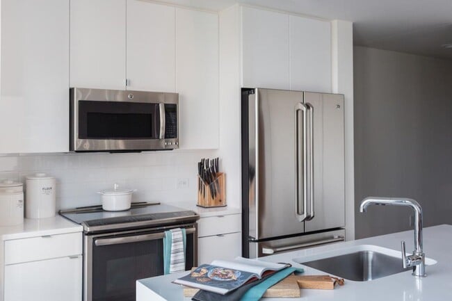 Photo - 1377 Boylston St Apartment