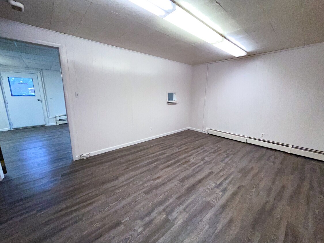 103 Hillcrest Dr Unit D, Washington, IL 61571 Apartments in