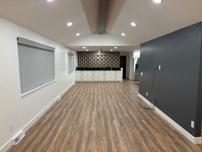 Building Photo - Depew