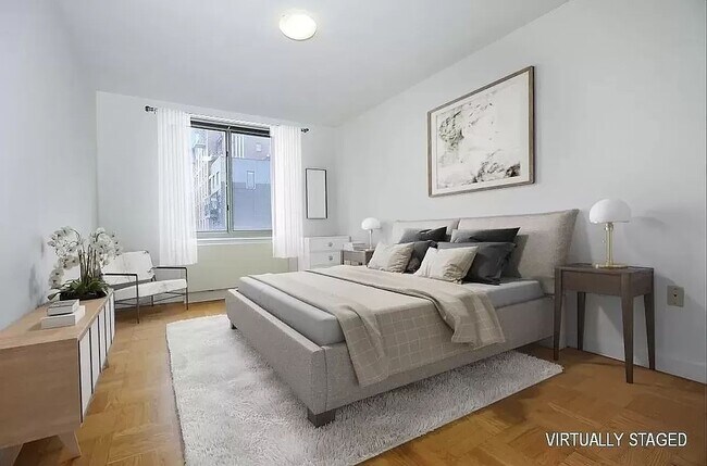 Foto del edificio - 460 W 20th St