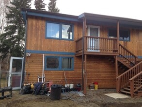 Building Photo - 4049 Fahrenkamp Ave