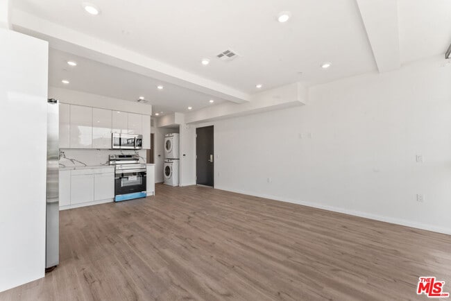 Foto del edificio - 3105 Bellevue Ave