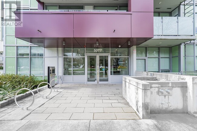 Building Photo - 5077-5077 Cambie St.