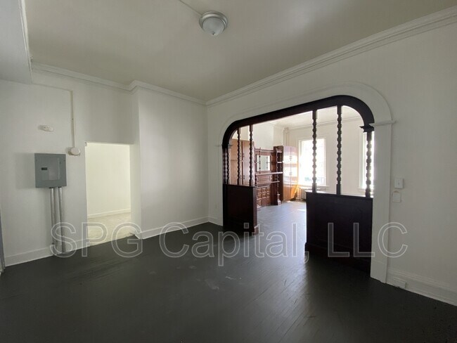 Foto del edificio - 351 W King St
