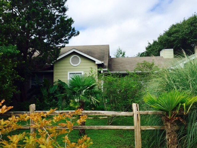 Building Photo - 1008 Castile Rd