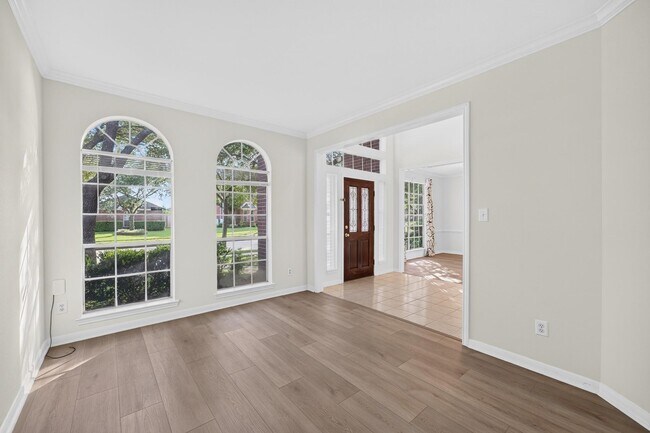 Building Photo - 1727 Emma Cove Ct