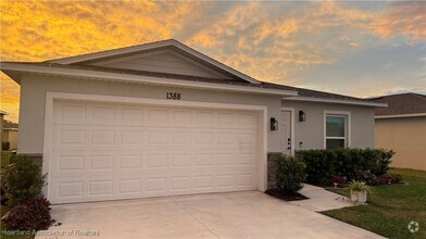 Building Photo - 1388 Stone Ridge Cir