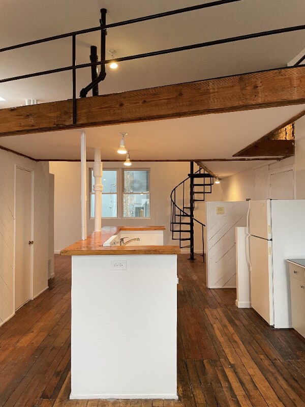 Foto del edificio - 1908 S Halsted St