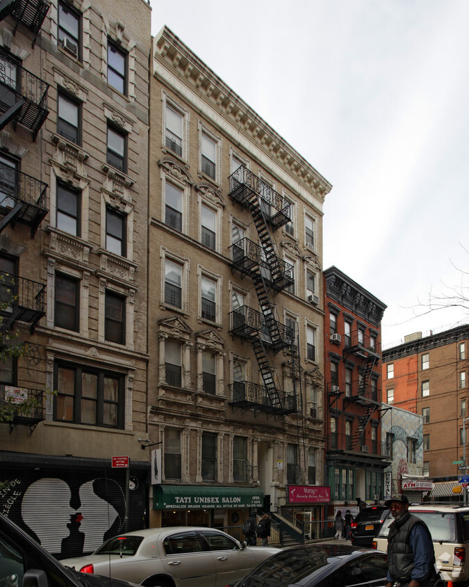 169 Rivington St, New York, NY 10002 - Apartments in New York, NY ...