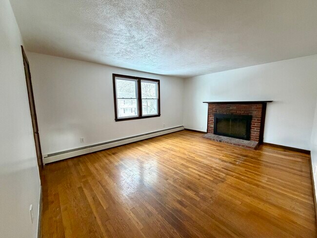 Foto del edificio - 87 Hollis St