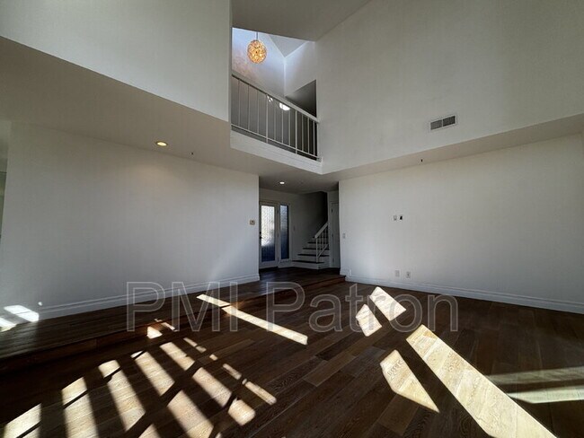 Foto del edificio - 68 Sea Island Dr