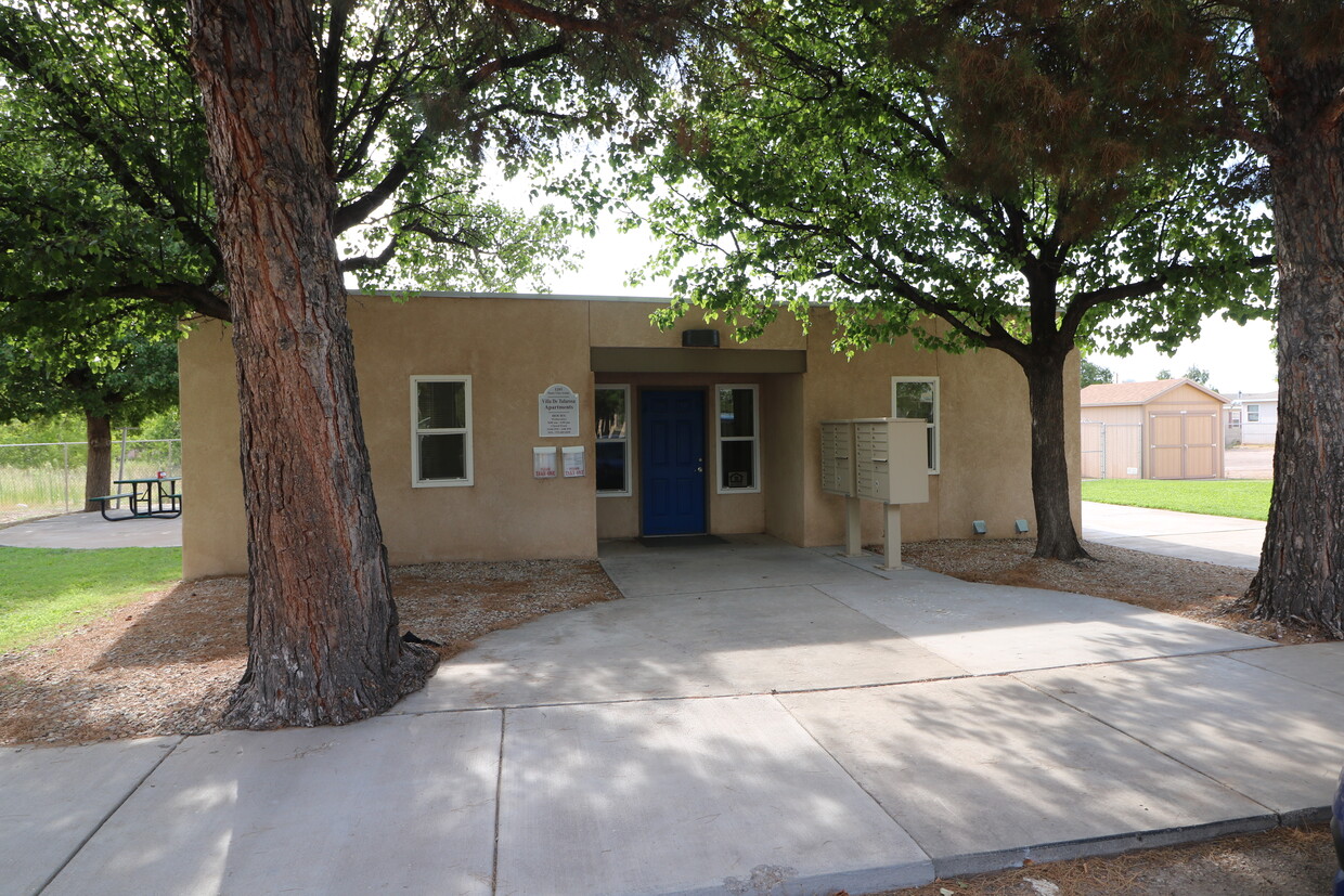 Leasing Office Senior Apartments Tularosa - Villa de Tularosa Senior Apts