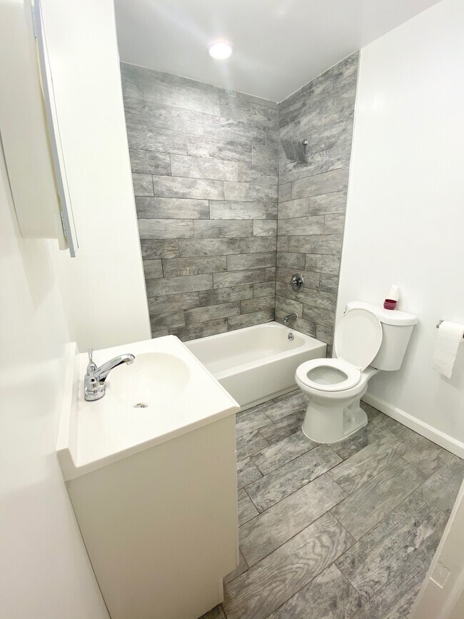 Bathroom - 157 Leslie St