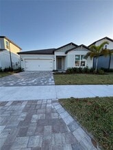 Building Photo - 13719 Brookside Hvn St