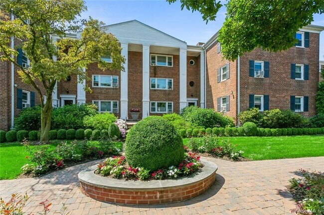 Foto del edificio - 1833 Palmer Ave