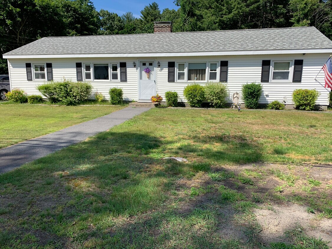 33 Bridge St, Salem, NH 03079 Townhome Rentals in Salem NH
