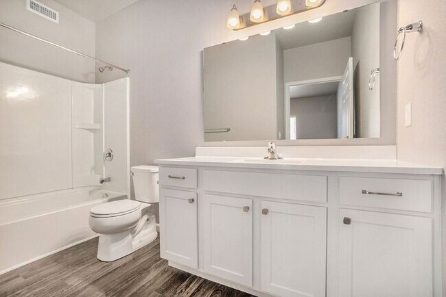 Foto del edificio - 10270 Pennridge Dr