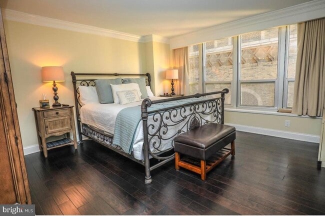 Foto del edificio - 224 W Rittenhouse Square