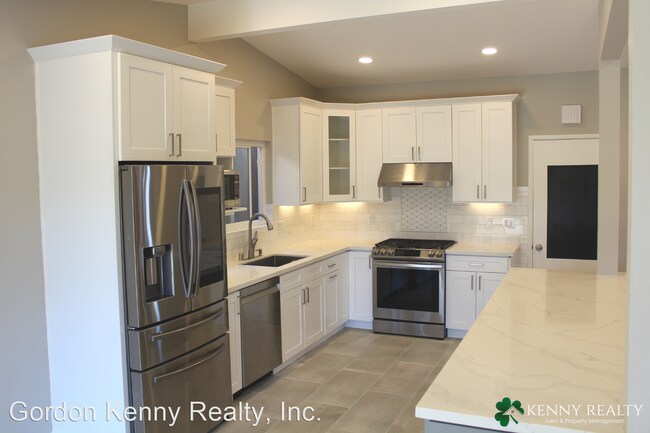 Foto del edificio - 4 br, 2.5 bath House - 3191 Fasman Drive