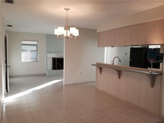 Foto del edificio - 7620 W County Line Rd
