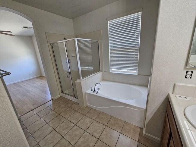 Building Photo - Esplanade At Damonte Ranch Home