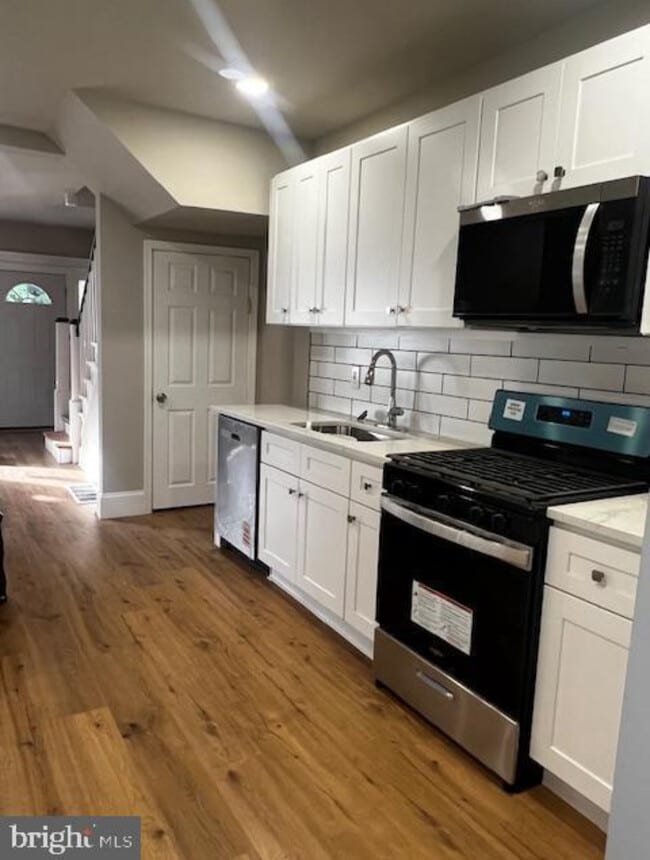 Foto del edificio - 607 E 19th St