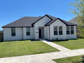 Building Photo - 146 S Harrogate Ln