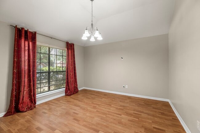 Foto del edificio - 9109 Benwick St