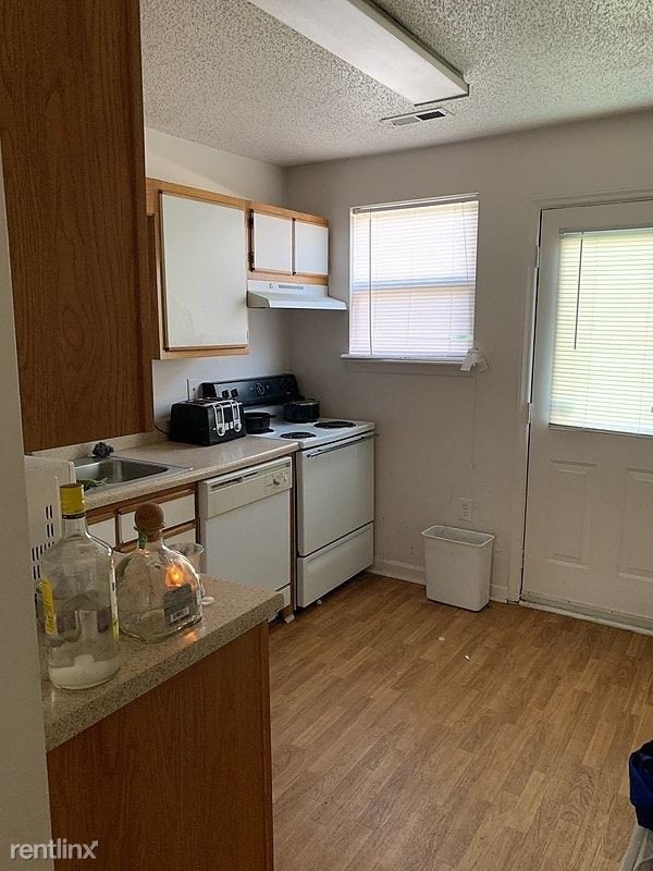 Foto del edificio - 1019 Palmetto St