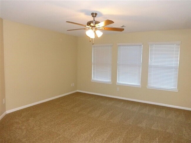 Foto del edificio - 3742 Forney Ridge Ln