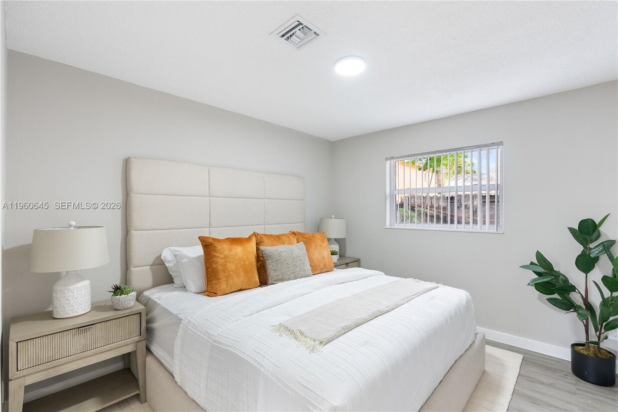 Foto del edificio - 322 SW 14th St