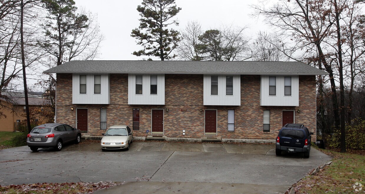 Building Photo - 105 Cynthia Ln