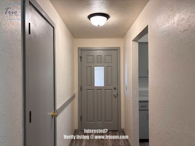 Photo - 2582 L St House