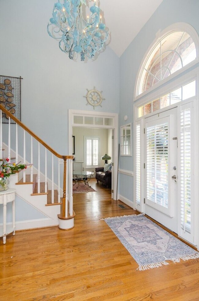 Foto del edificio - 300 Garnercrest Rd