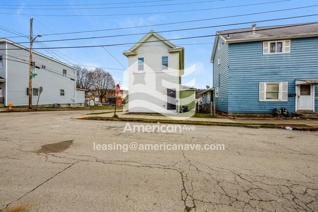 Building Photo - 800 Addison St