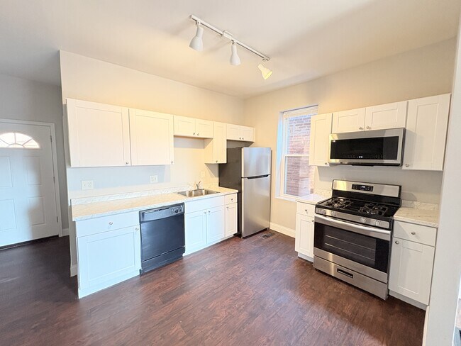 Foto del edificio - 6655 Garner Ave