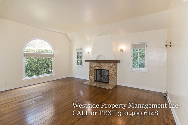 Foto del edificio - Enchanting 3 Bed/1.5 Bath Home | Prime LA ...