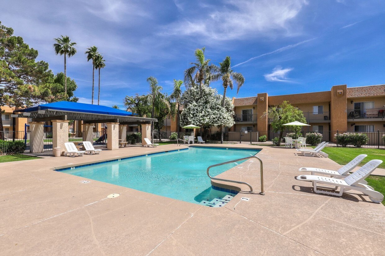 Sorrento Apartments Apartments 901 S Dobson Rd Mesa, AZ