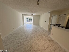 Building Photo - 8265 Ibis Club Dr