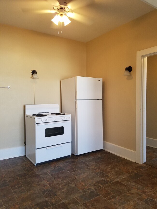 Foto del edificio - 504 S Central Ave