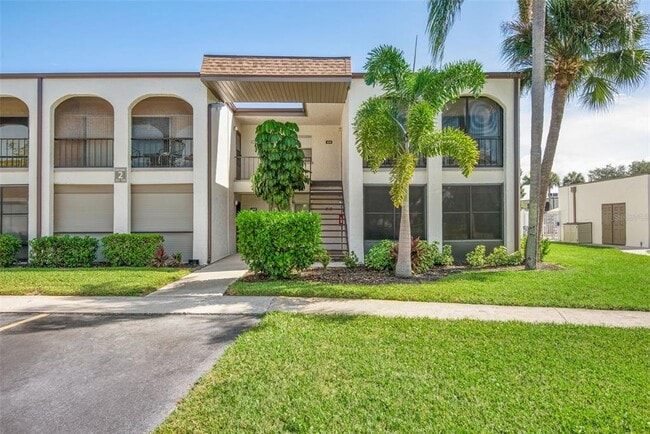 Foto del edificio - 7701 Starkey Rd