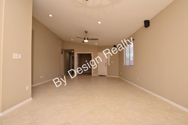 Building Photo - West Tucson 3 Bed 2 Bath with Den