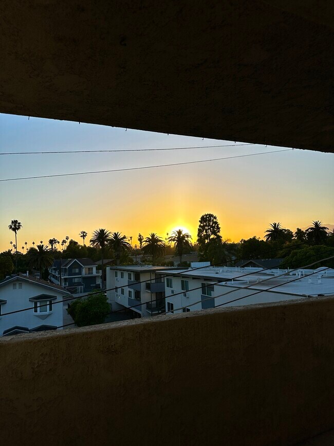 vista desde el balcón - 125 S Sierra Madre Blvd