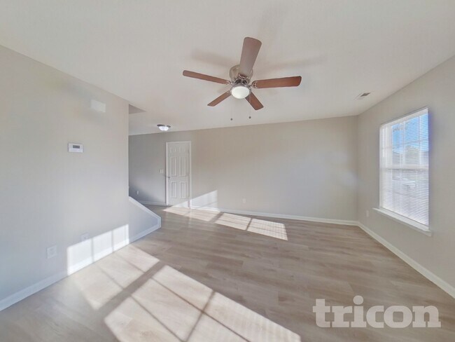 Foto del edificio - 457 Cape Jasmine Way