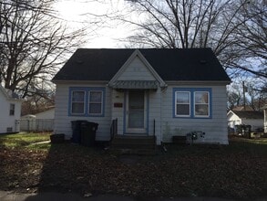 Building Photo - 837 Kern St